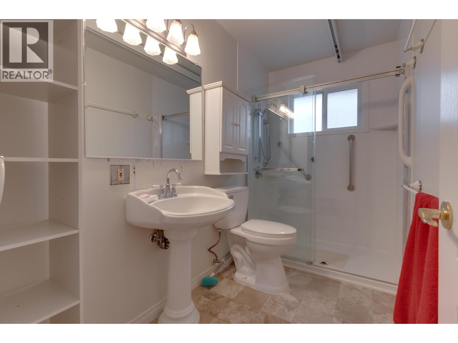 5220 York Place, Prince George, British Columbia  V2N 2A3 - Photo 16 - R3176867
