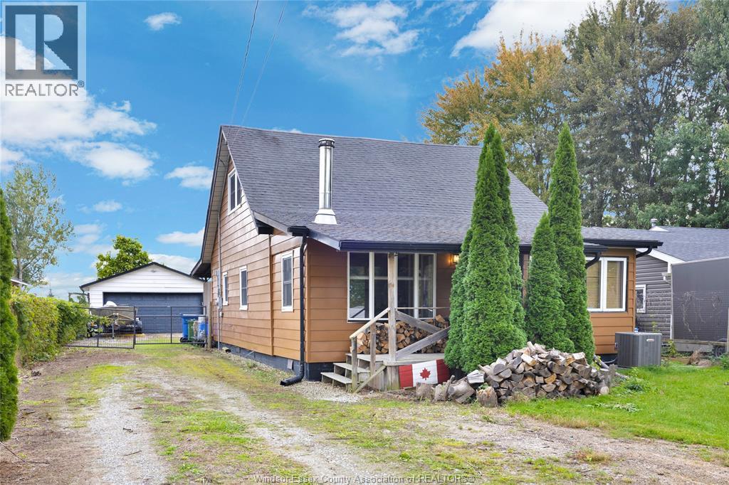 MLS# 26025547: 1957 FRONT ROAD North, Amherstburg, Canada