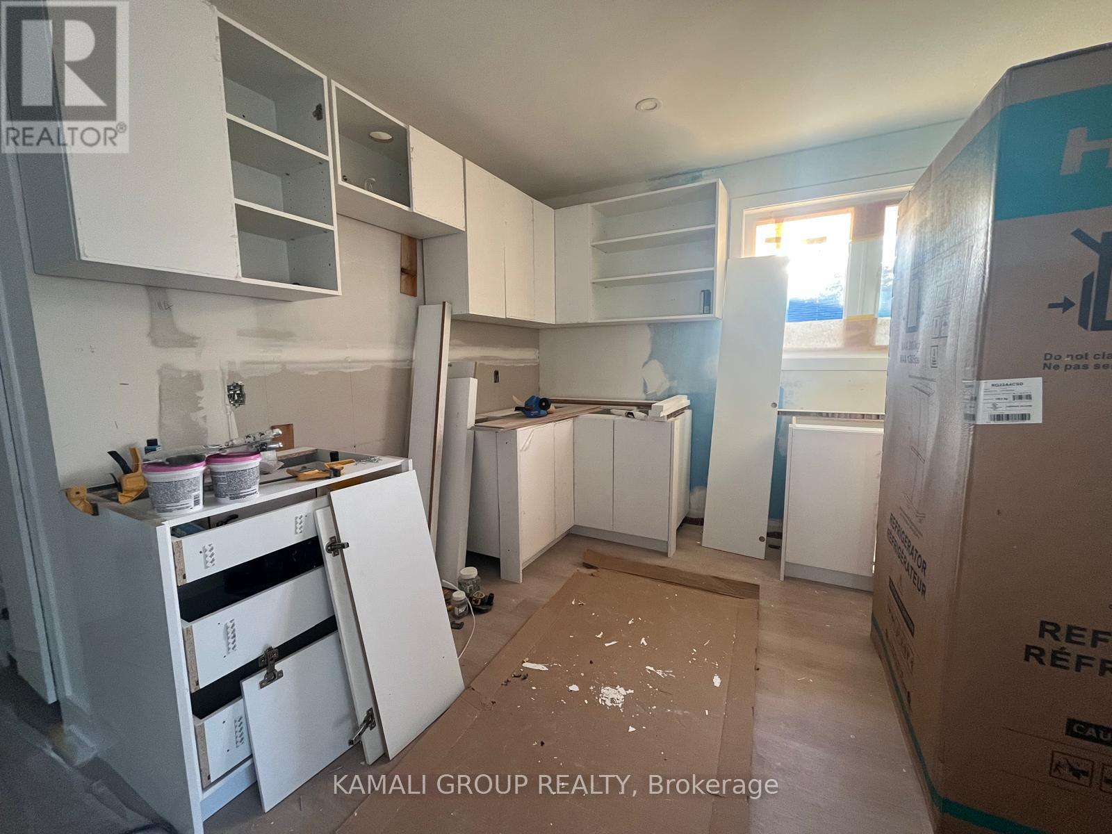 Main - 52 Walter Avenue, Newmarket, Ontario  L3Y 2T3 - Photo 6 - N14080368