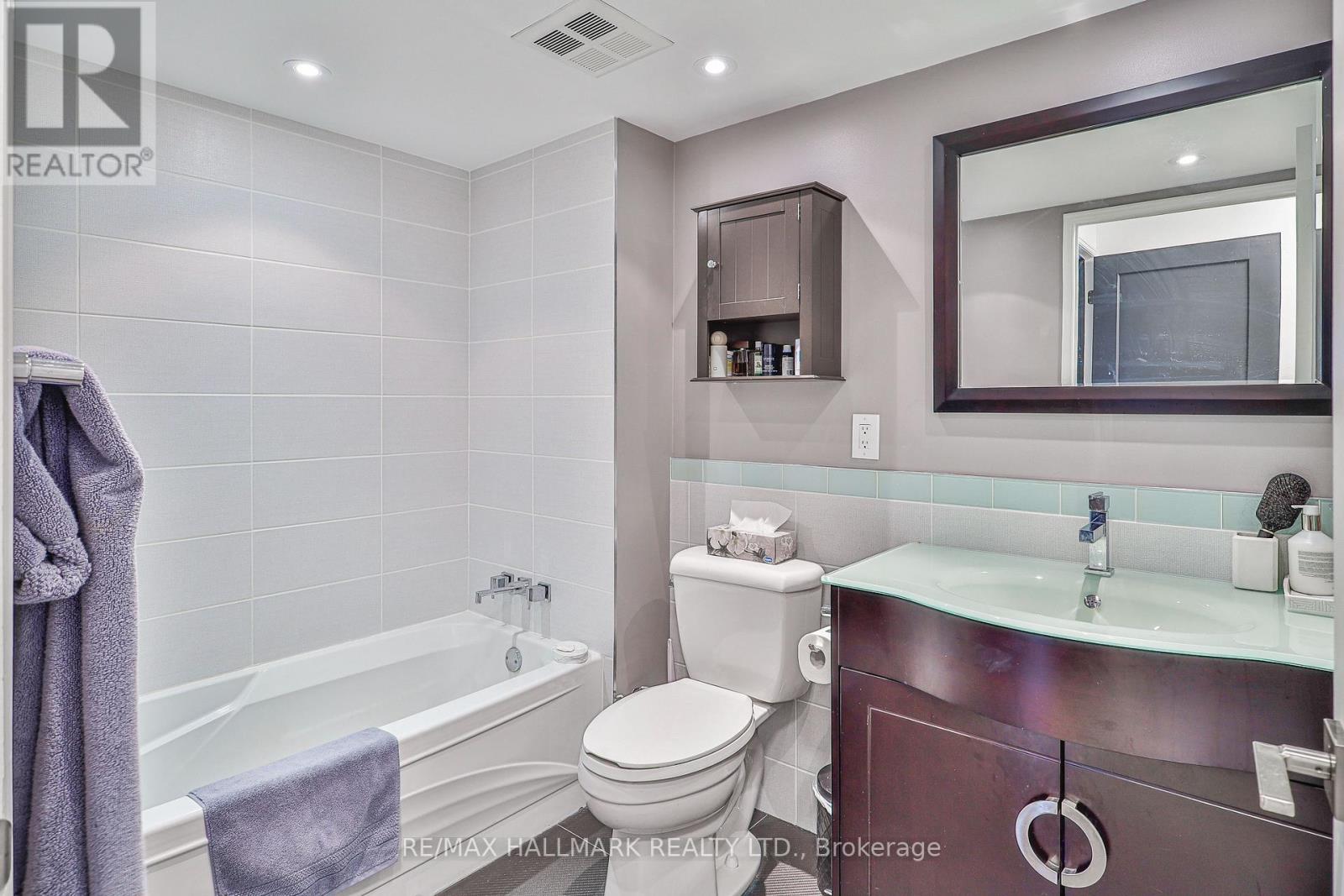 707 - 2267 Lakeshore Boulevard W, Toronto, Ontario  M8V 3X2 - Photo 25 - W14097096