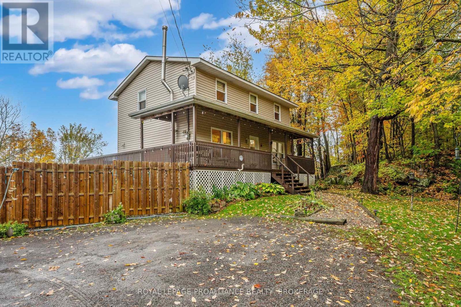 435 County Road 2 E, Front Of Leeds & Seeleys Bay, Ontario  K7G 2V4 - Photo 2 - X14097192
