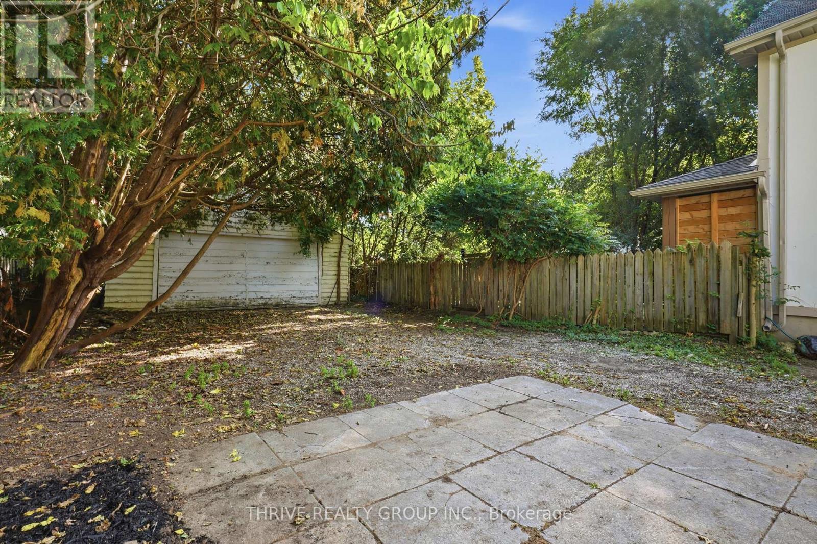 966 Colborne Street, London East, Ontario N6A 4A6 - Photo 4 - X14097258
