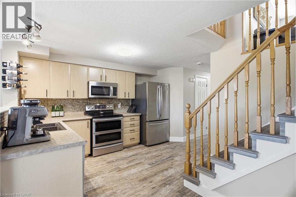 39 Maitland Street, Kitchener, Ontario N2R 1V2 - Photo 11 - 40865604