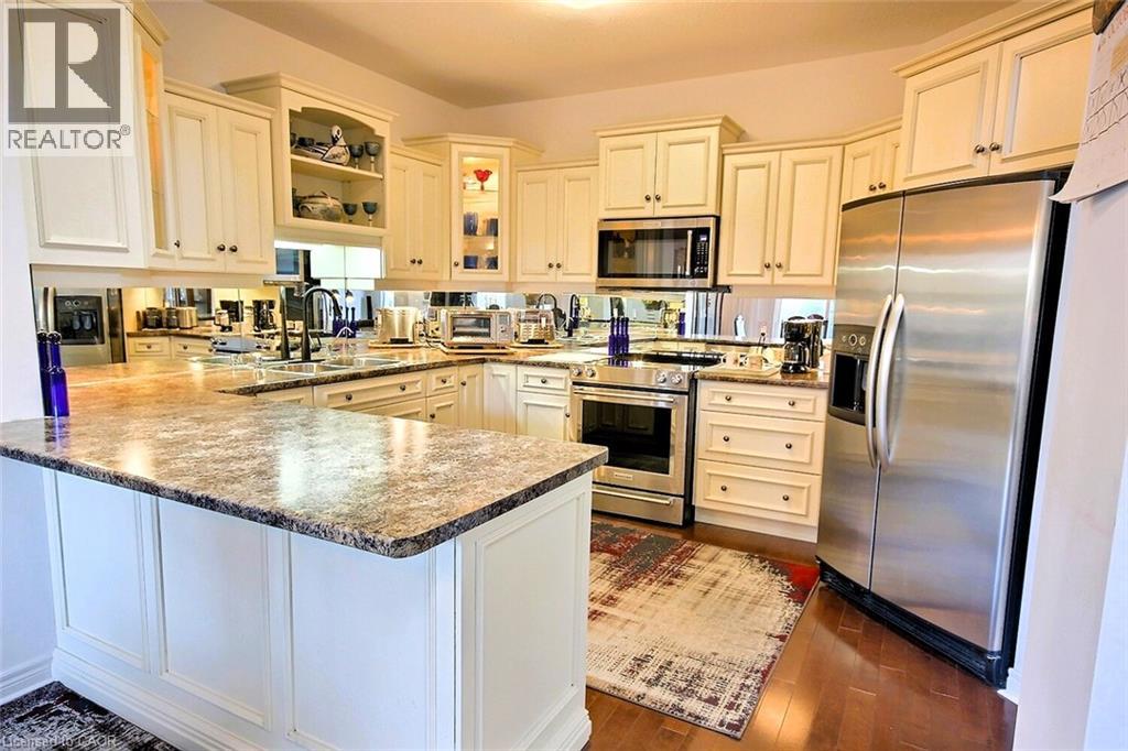755 Willow Road Unit# 1, Guelph, Ontario  N1K 2A2 - Photo 9 - 40870854