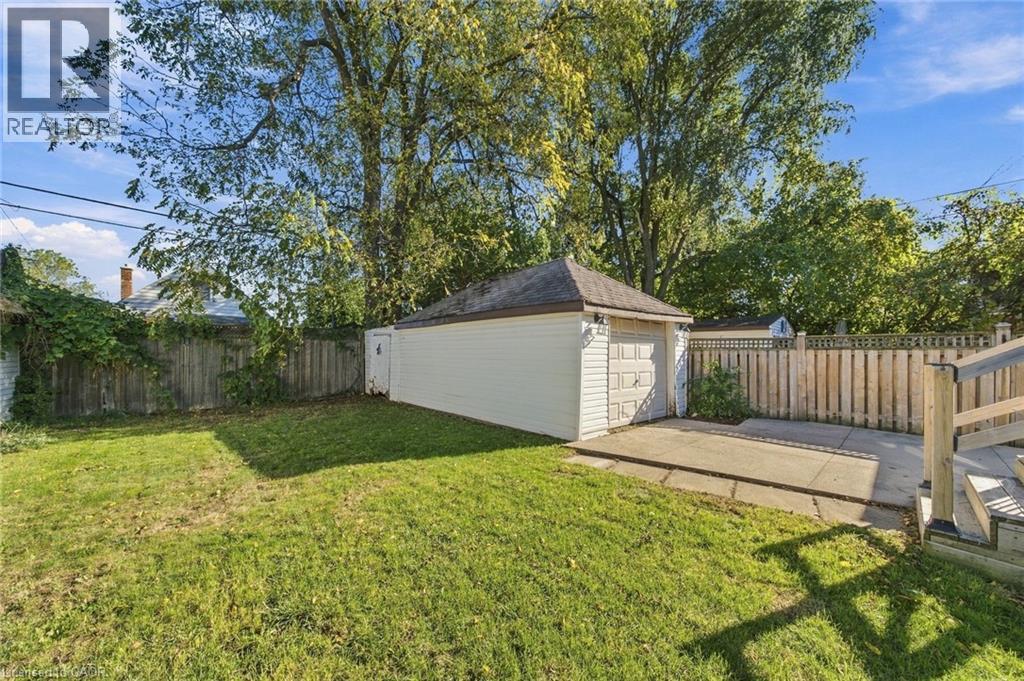 143 Huxley Avenue S, Hamilton, Ontario  L8K 2P9 - Photo 45 - 40871688