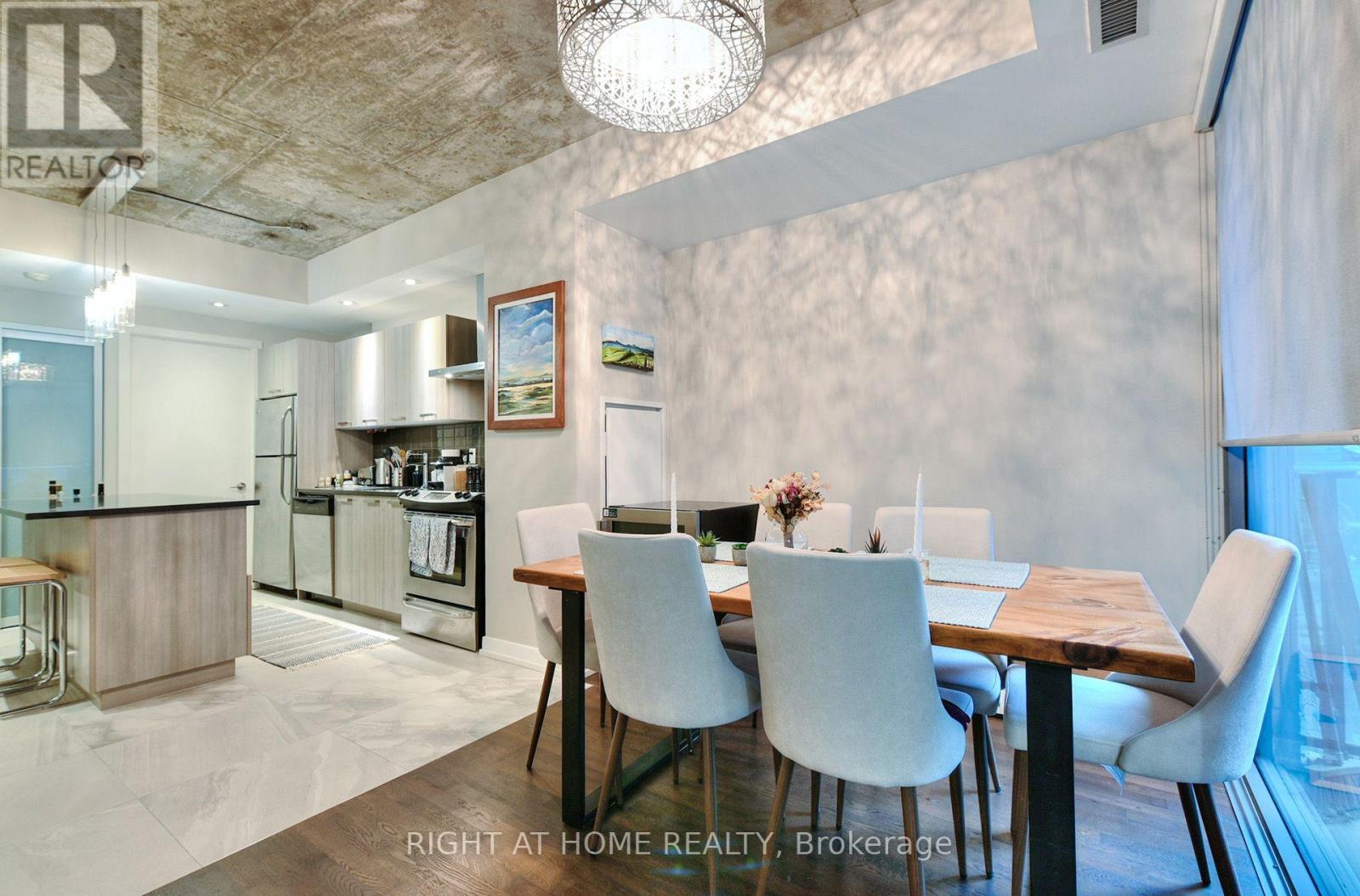 422 - 95 Bathurst Street, Toronto, Ontario  M5V 0H7 - Photo 13 - C14097290