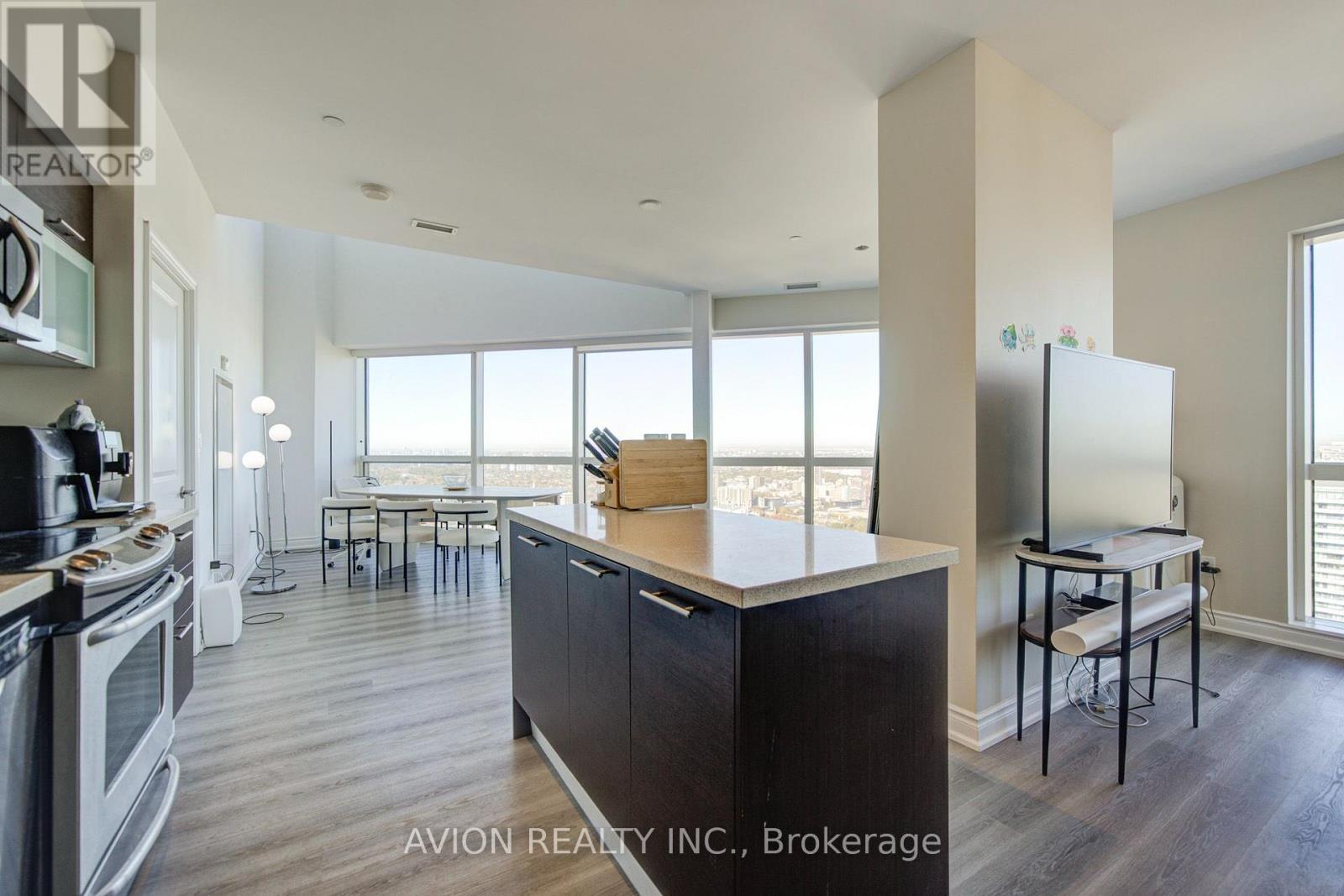 5716 - 386 Yonge Street, Toronto, Ontario  M5B 0A5 - Photo 6 - C14097304