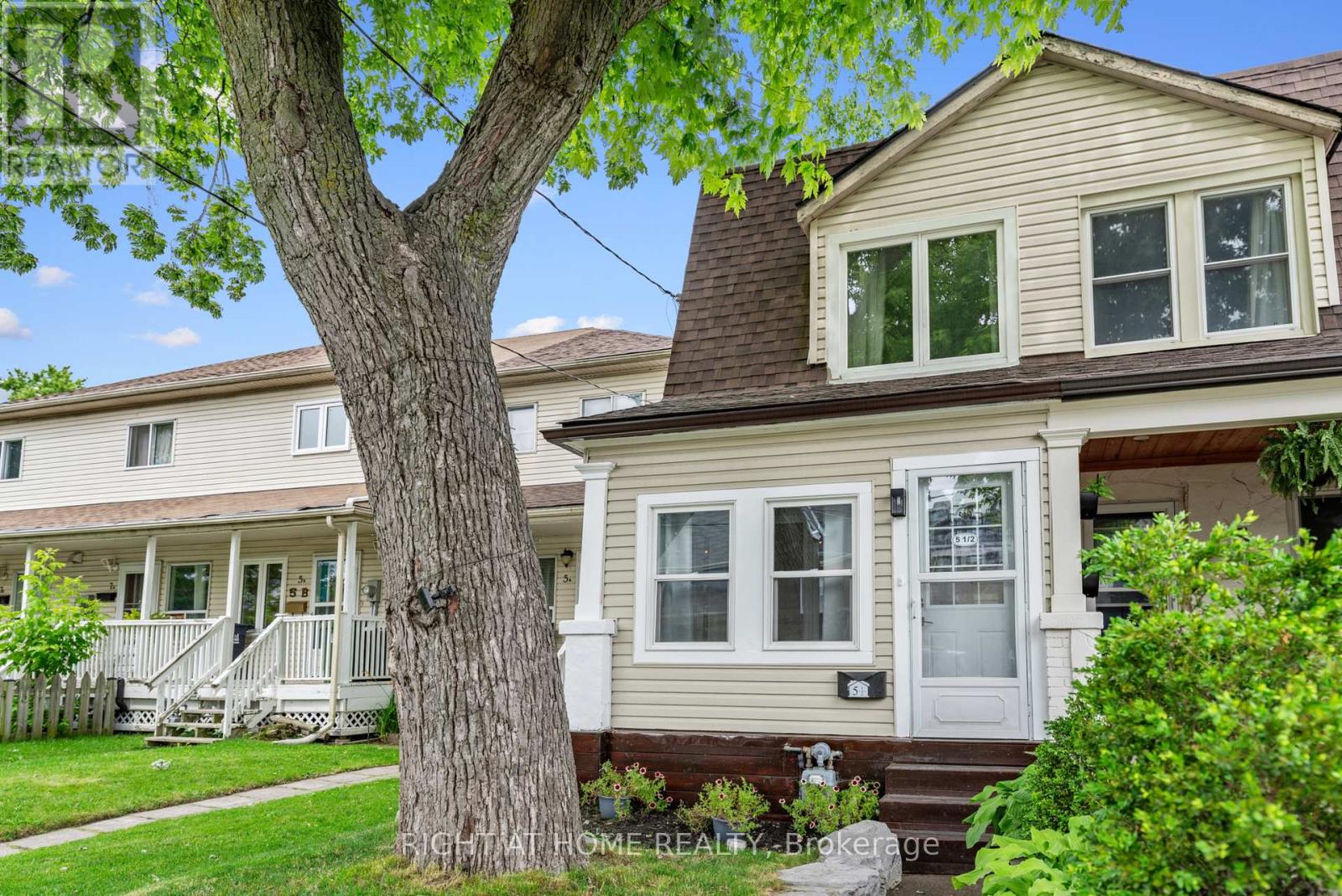 5 1/2 Luttrell Avenue, Toronto, Ontario M4C 5E2 - Photo 2 - E14097238