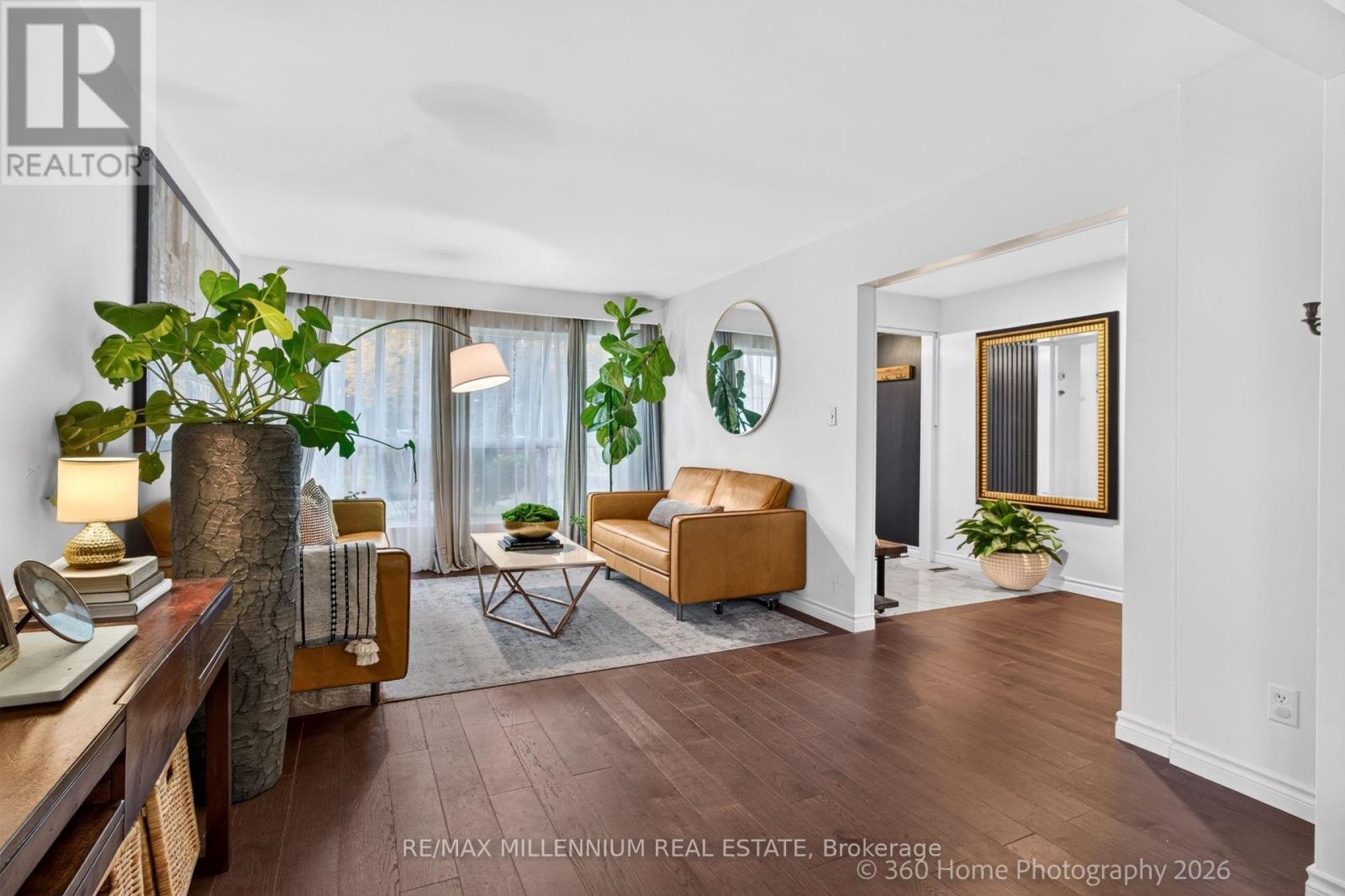 15 Marblemount Crescent, Toronto, Ontario M1T 2H5 - Photo 6 - E14097266