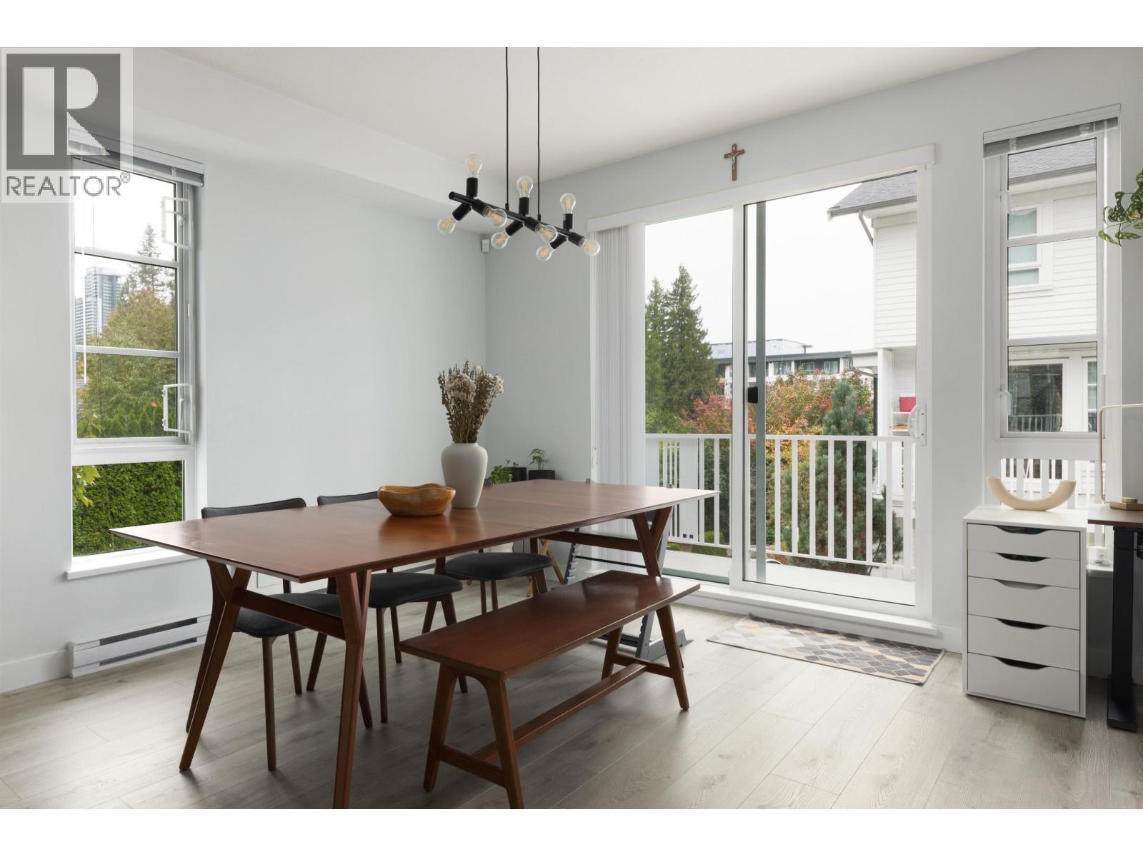 136 528 Foster Avenue, Coquitlam, British Columbia  V3J 0E3 - Photo 13 - R3176866