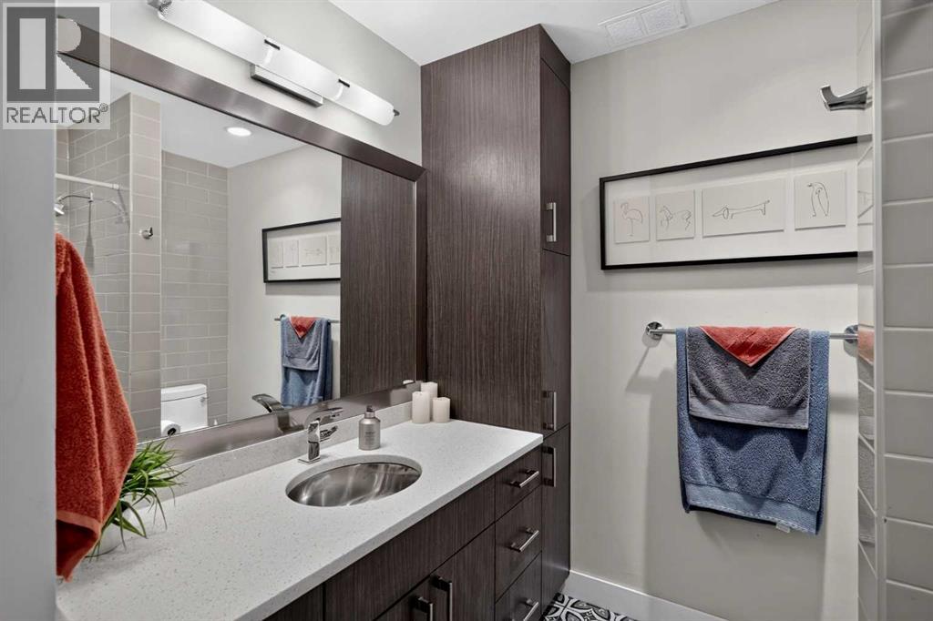 21 Rossmere Road Sw, Calgary, Alberta  T3C 2N8 - Photo 15 - A2338399