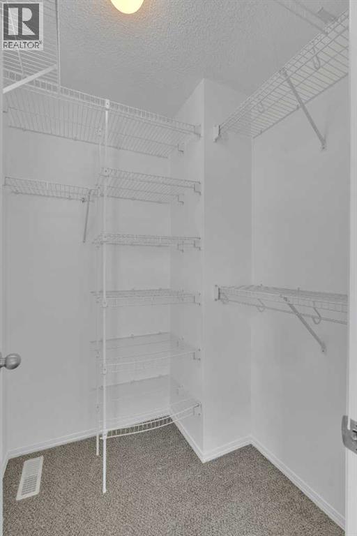 60 Tuscany Court NW