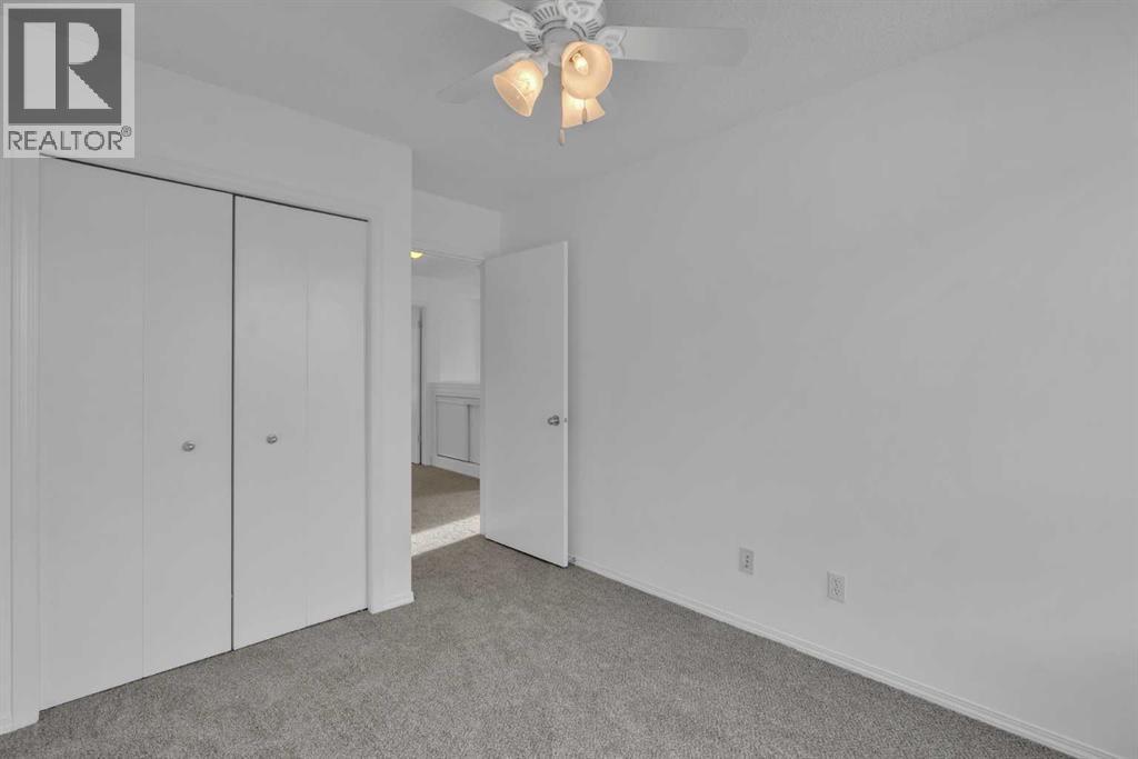 60 Tuscany Court NW