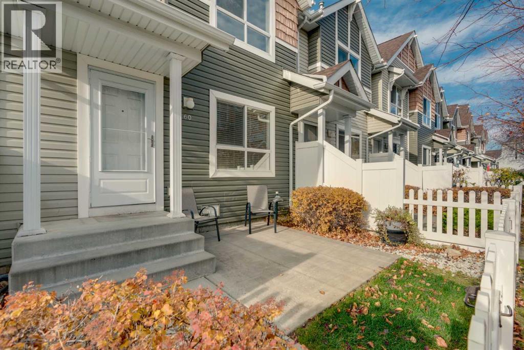 60 Tuscany Court NW