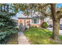 68 ALLENBY AVENUE, Toronto, Ontario