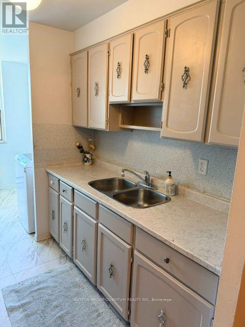 712 - 966 Inverhouse Drive, Mississauga, Ontario  L5J 4B6 - Photo 4 - W14097298