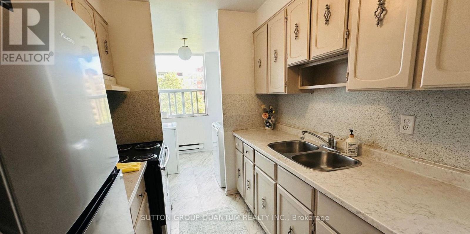 712 - 966 Inverhouse Drive, Mississauga, Ontario  L5J 4B6 - Photo 5 - W14097298