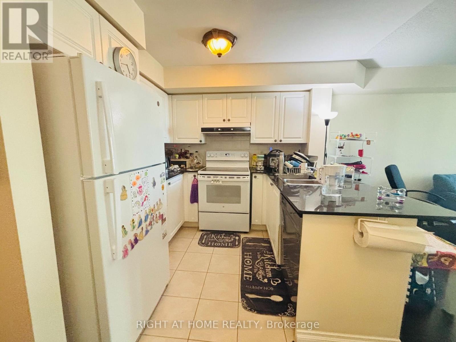 1301 - 33 Elm Drive W, Mississauga, Ontario  L5B 4M2 - Photo 6 - W14097336