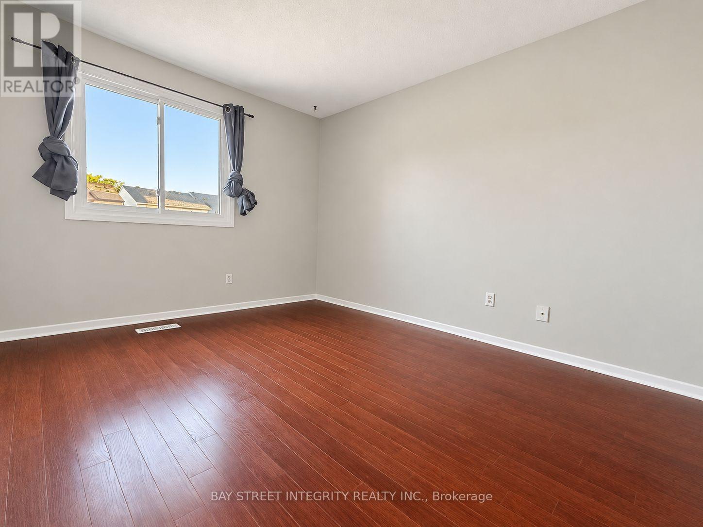 29 - 1580 Lancaster Drive, Oakville, Ontario  L6H 2Z5 - Photo 22 - W14097380