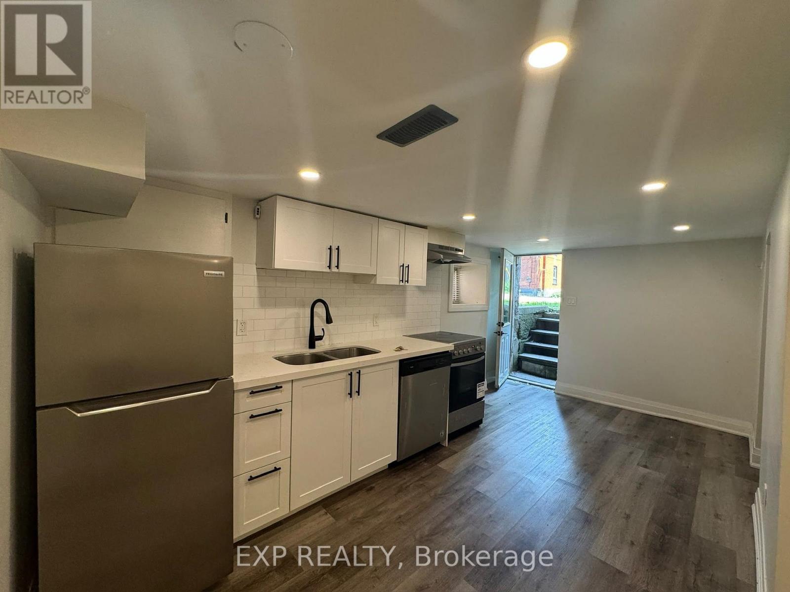 58 Arthur Avenue N, Hamilton, Ontario  L8L 6C5 - Photo 31 - X14097326