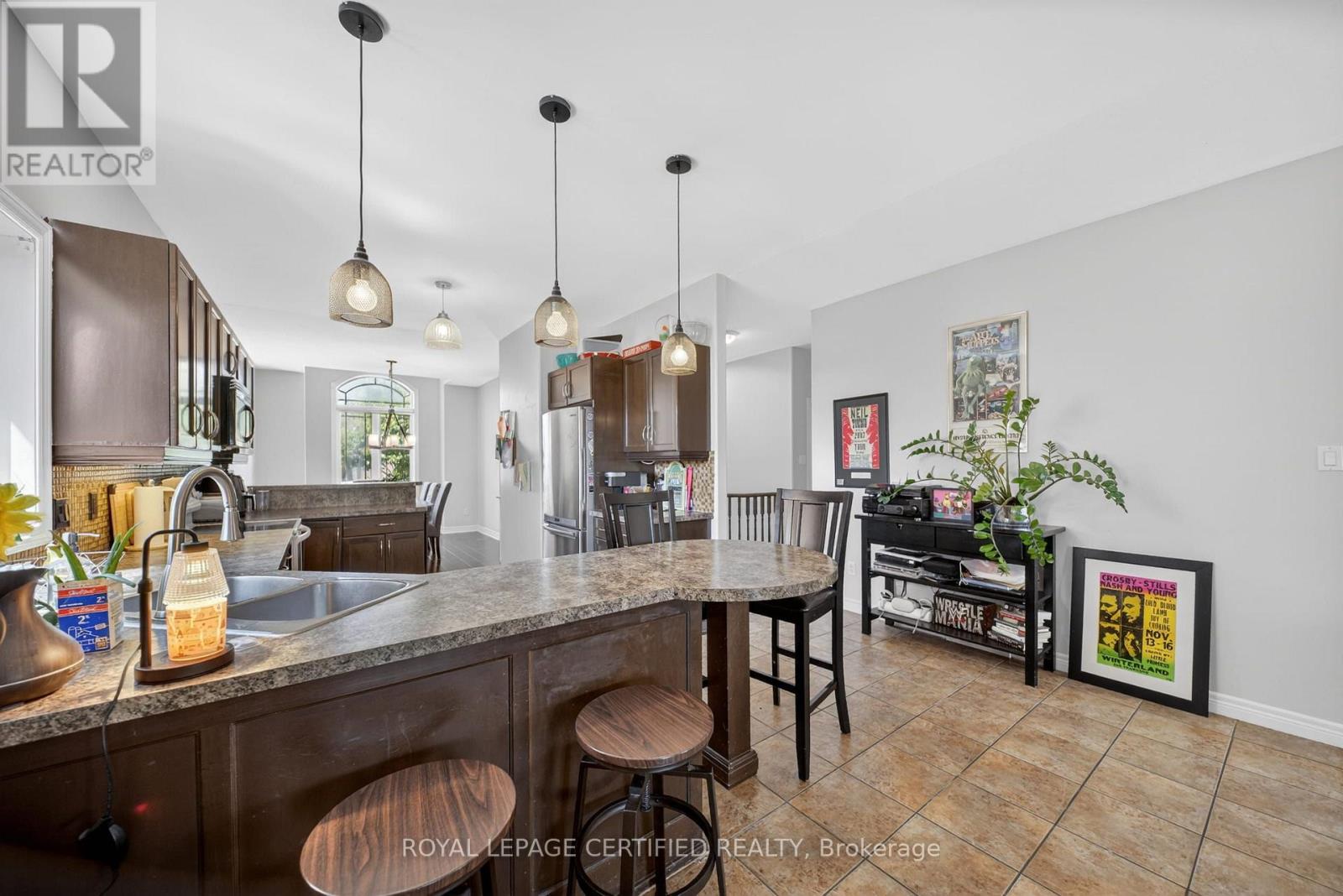 91 Candlewood Drive, Hamilton, Ontario  L8J 0A3 - Photo 10 - X14097366