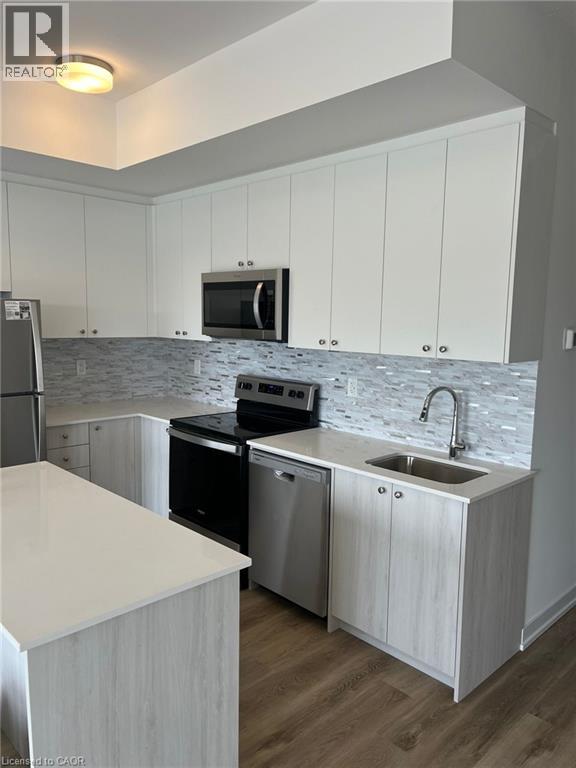 40 Palace Street Unit# J5, Kitchener, Ontario  N2E 0L2 - Photo 2 - 40872515
