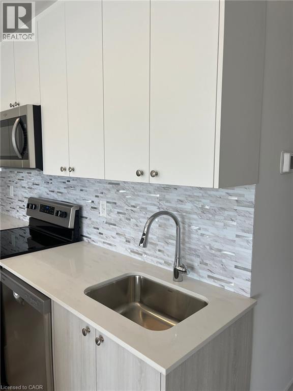 40 Palace Street Unit# J5, Kitchener, Ontario  N2E 0L2 - Photo 5 - 40872515