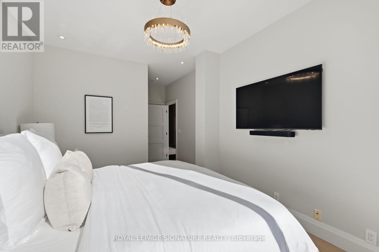 1002 - 980 Yonge Street, Toronto, Ontario  M4W 3V8 - Photo 21 - C14097010