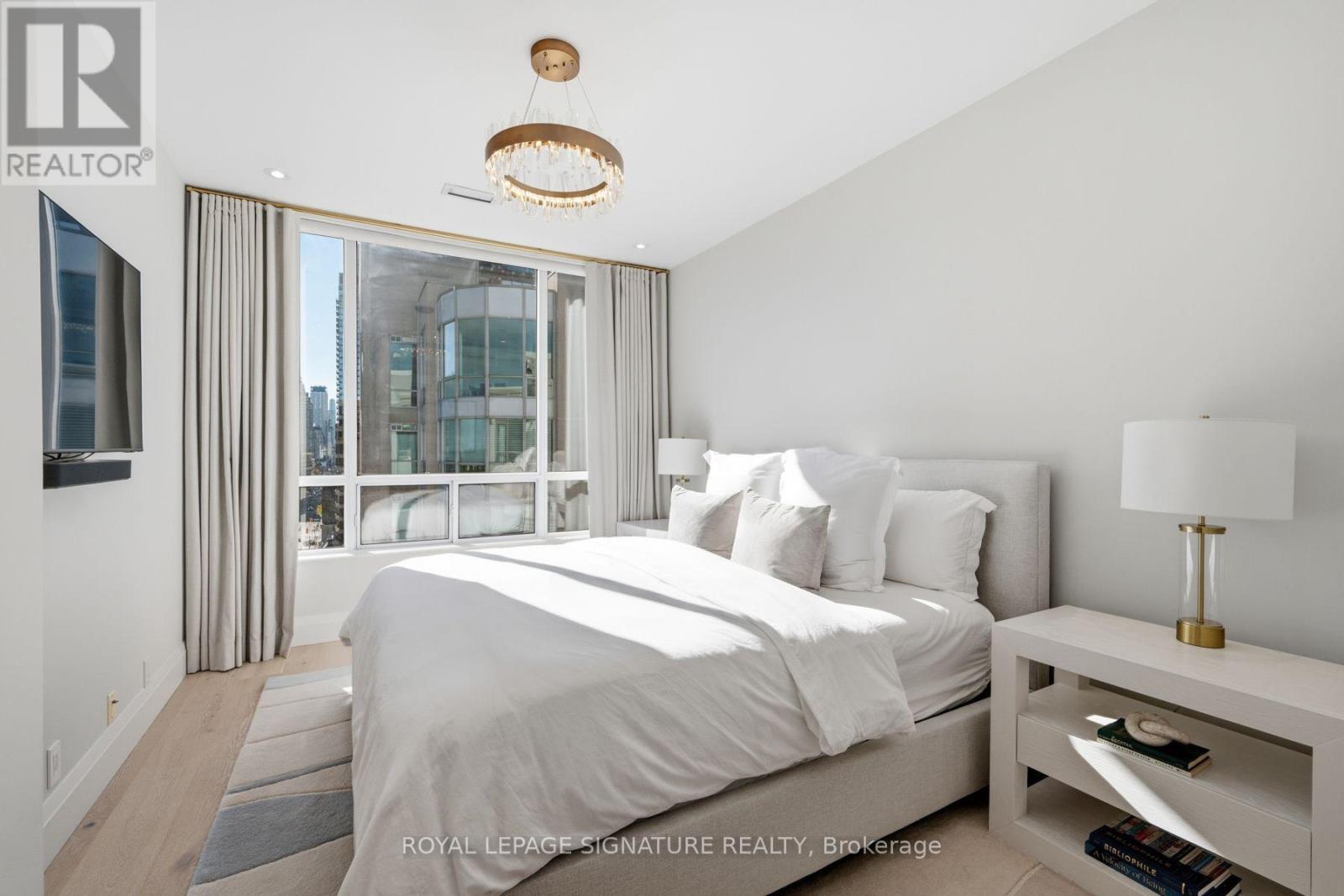 1002 - 980 Yonge Street, Toronto, Ontario  M4W 3V8 - Photo 19 - C14097010