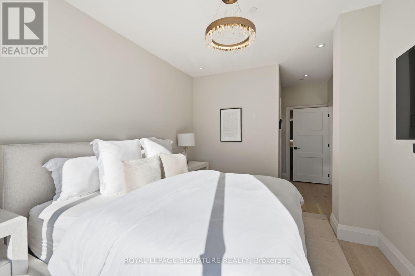 1002 - 980 Yonge Street, Toronto, Ontario  M4W 3V8 - Photo 20 - C14097010