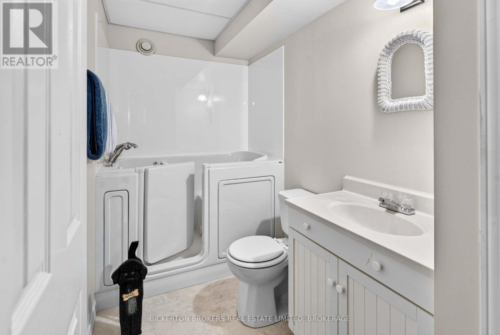 354 Oak Street, Gananoque, Ontario  K7G 2R6 - Photo 28 - X14095898