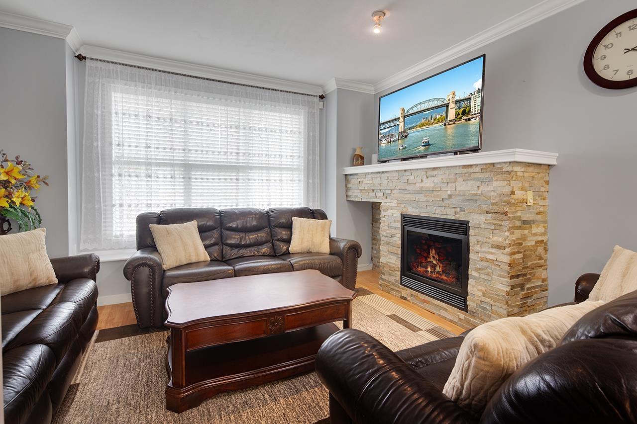 87 20460 66 Avenue, Langley, British Columbia  V2Y 3B6 - Photo 4 - R3176689