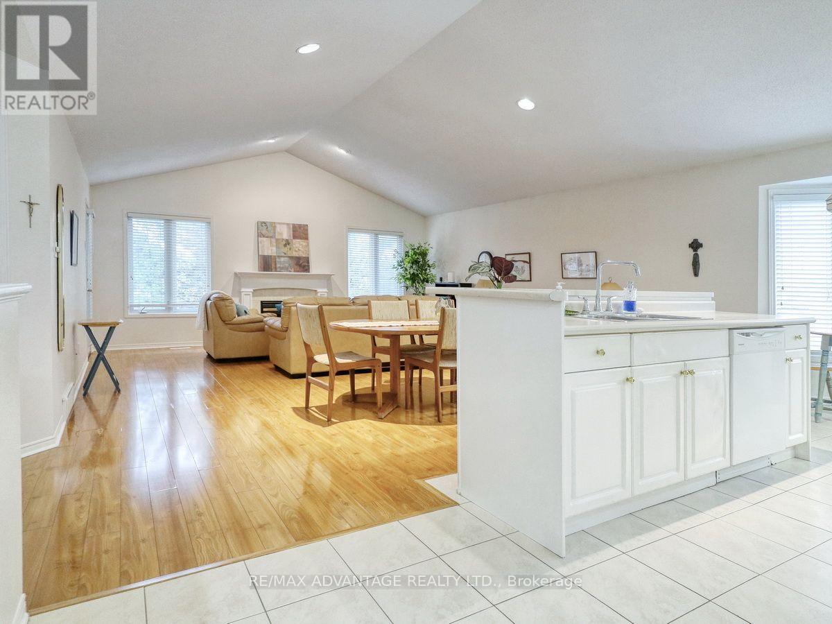 6 - 285 Mcgarrell Drive, London North, Ontario  N6G 5H3 - Photo 8 - X14097440