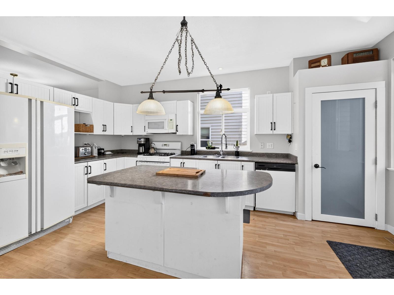 6718 185 Street, Surrey, British Columbia  V3S 9B2 - Photo 8 - R3175983