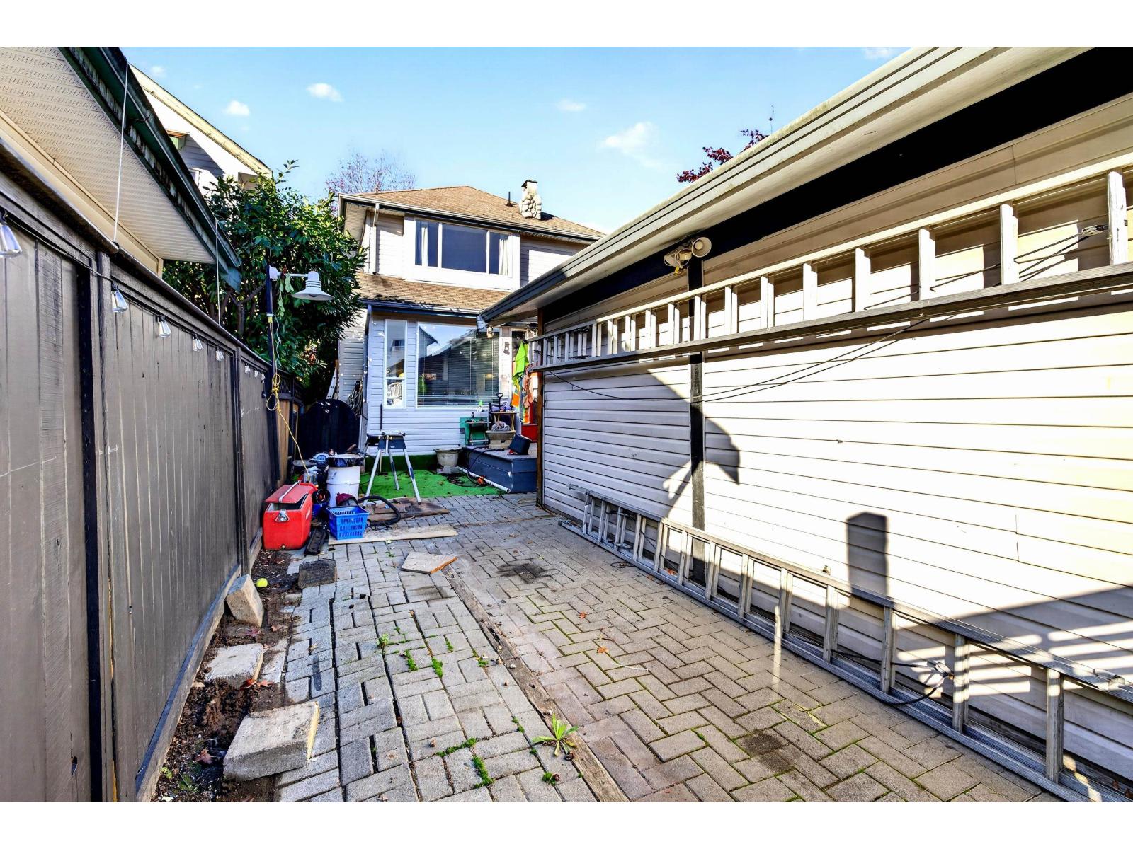 6718 185 Street, Surrey, British Columbia  V3S 9B2 - Photo 34 - R3175983