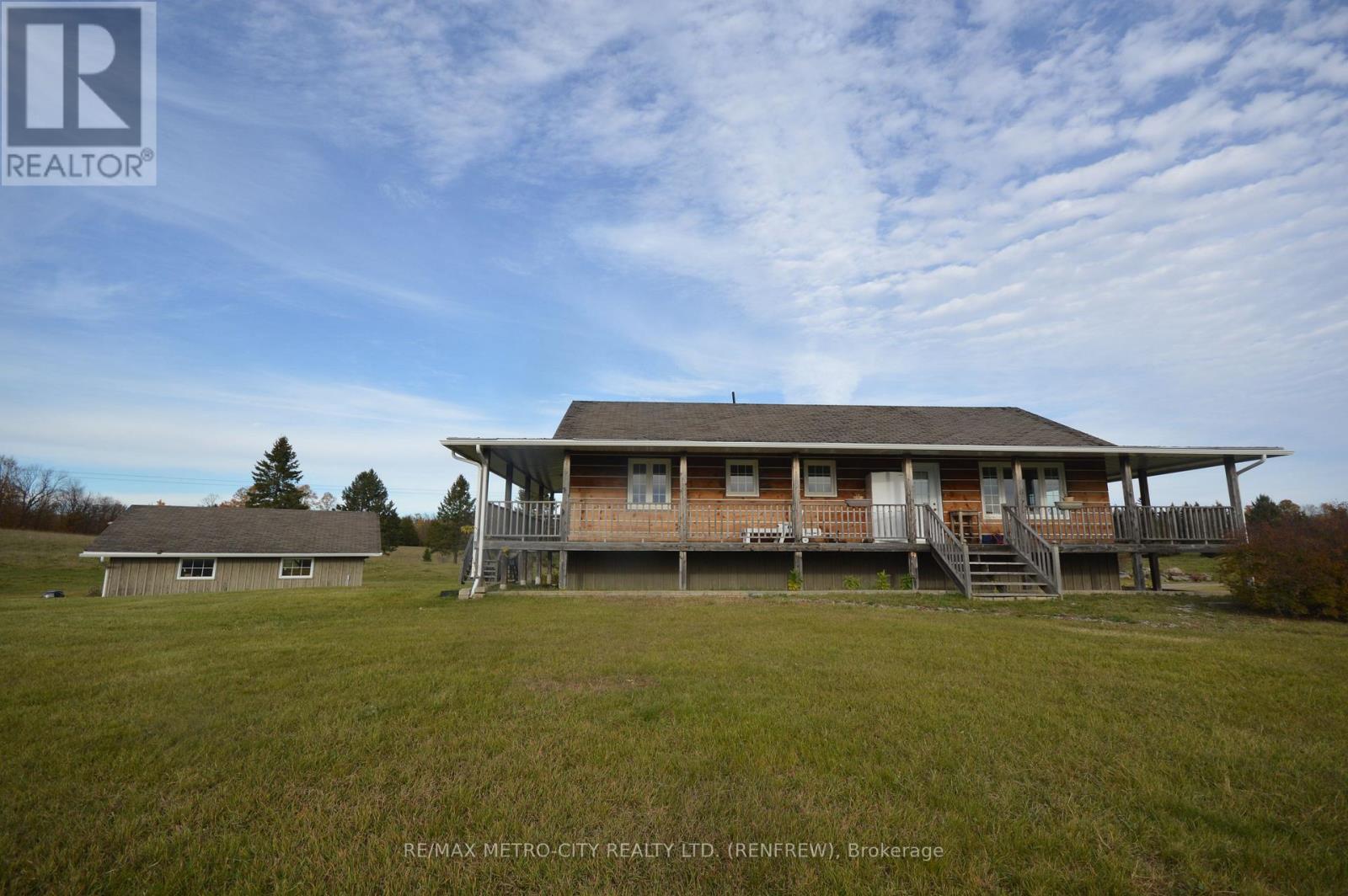 304 MANSEL HILL ROAD, Whitewater Region, Ontario