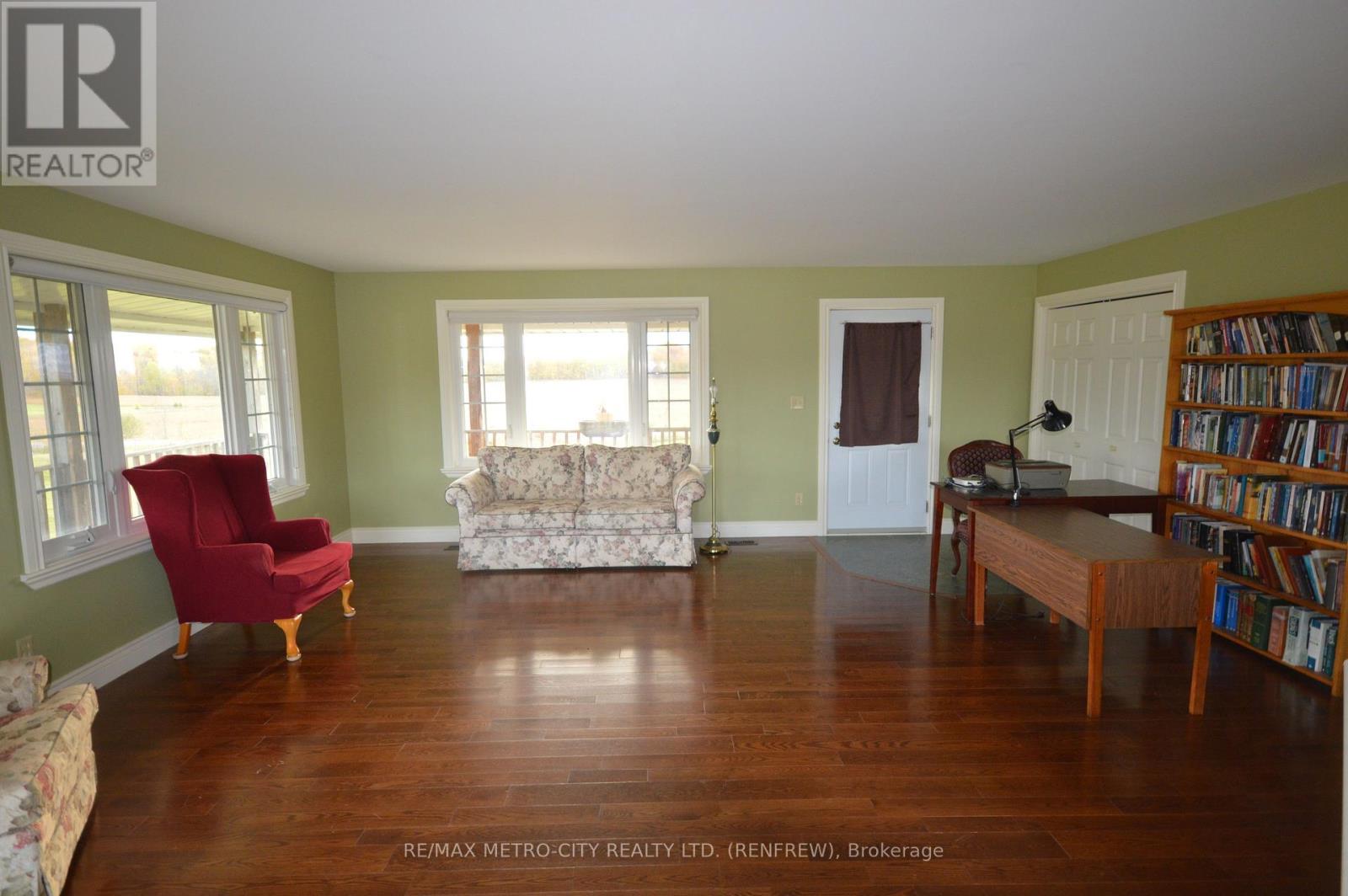 304 Mansel Hill Road, Whitewater Region, Ontario  K0J 1K0 - Photo 2 - X14097524