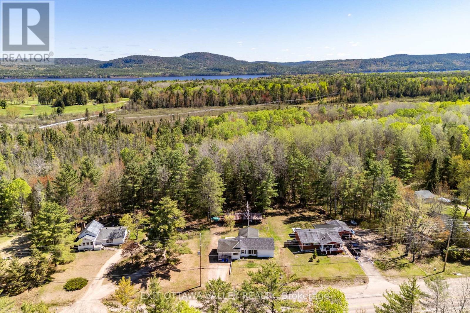32848 Highway 17 Highway, Laurentian Hills, Ontario  K0J 1P0 - Photo 46 - X14097666
