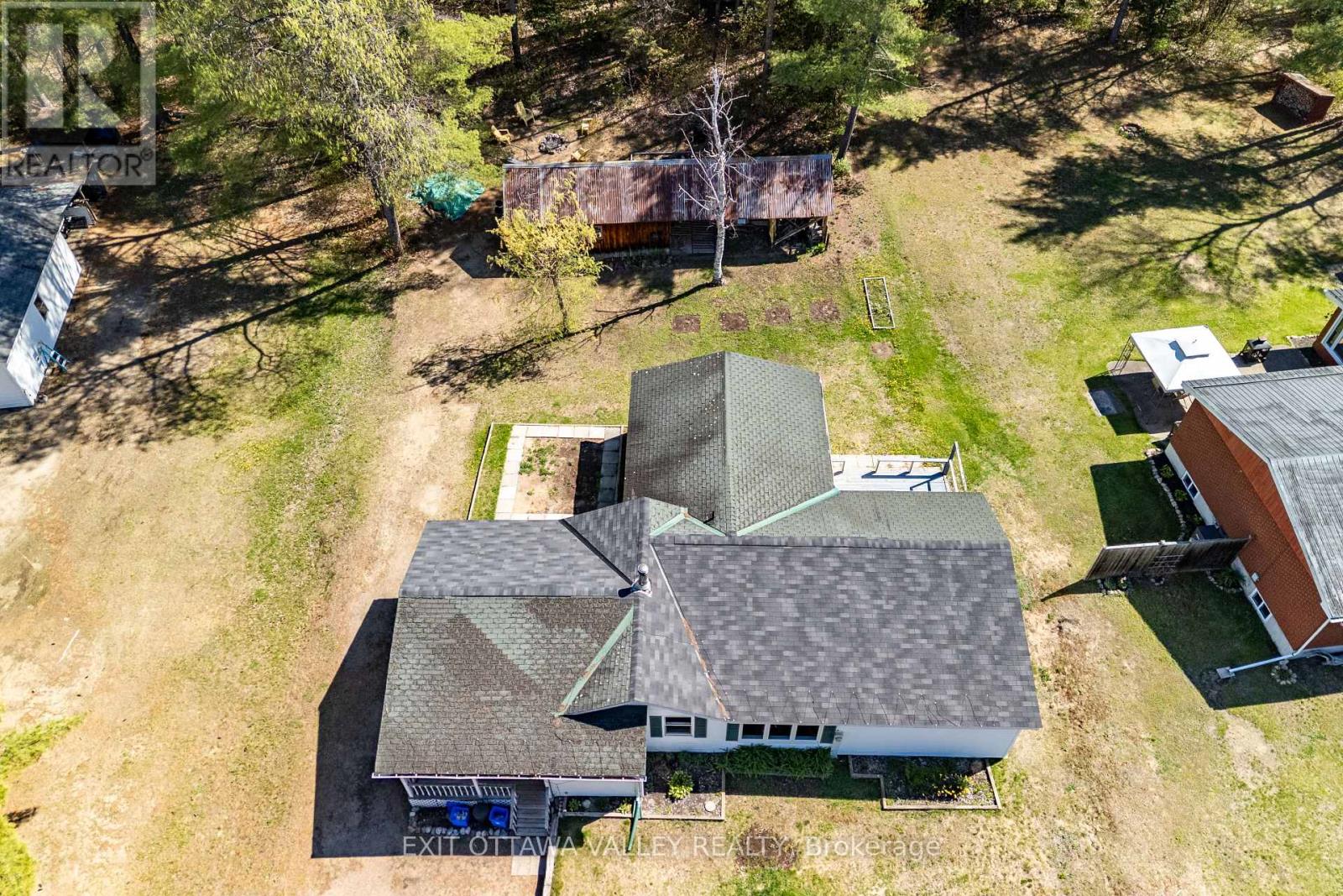32848 Highway 17 Highway, Laurentian Hills, Ontario  K0J 1P0 - Photo 48 - X14097666