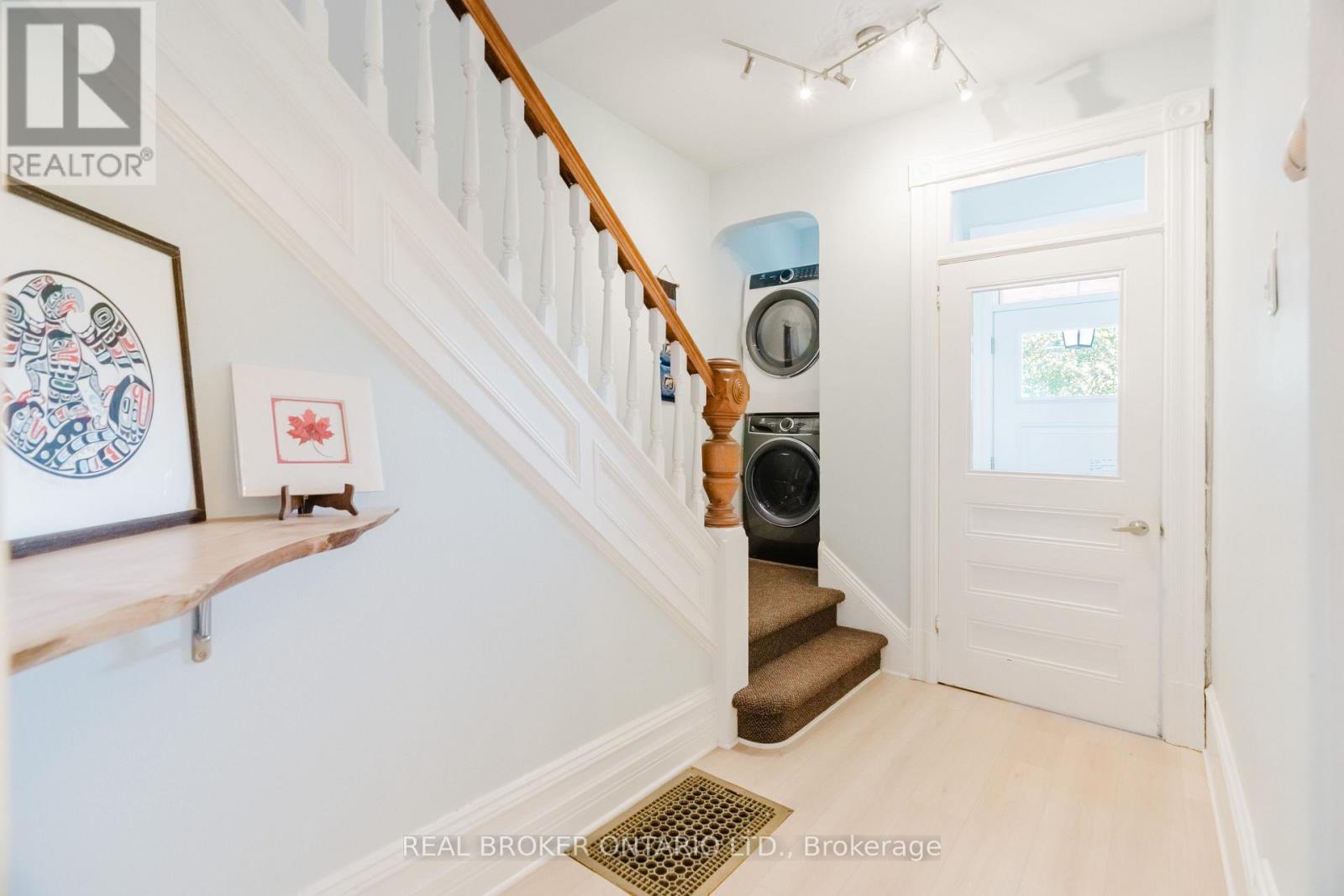 33 Argyle Avenue, Ottawa, Ontario  K2P 1B3 - Photo 2 - X14097568