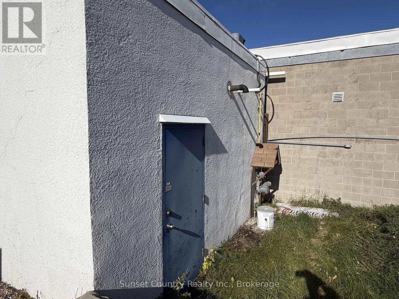 51 Whyte Avenue, Dryden, Ontario  P8N 1Z4 - Photo 2 - X14097430