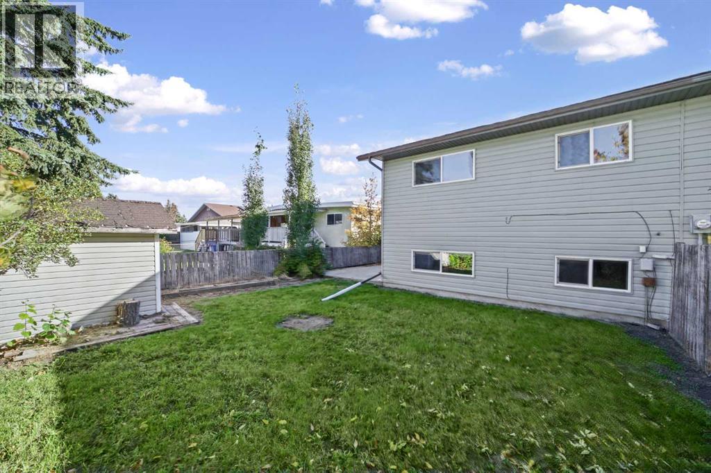 7 Westhill Place Didsbury Alberta Canada T0M0W0 4