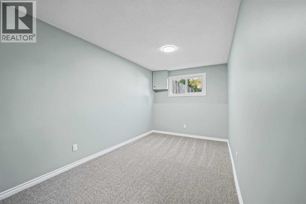 7 Westhill Place