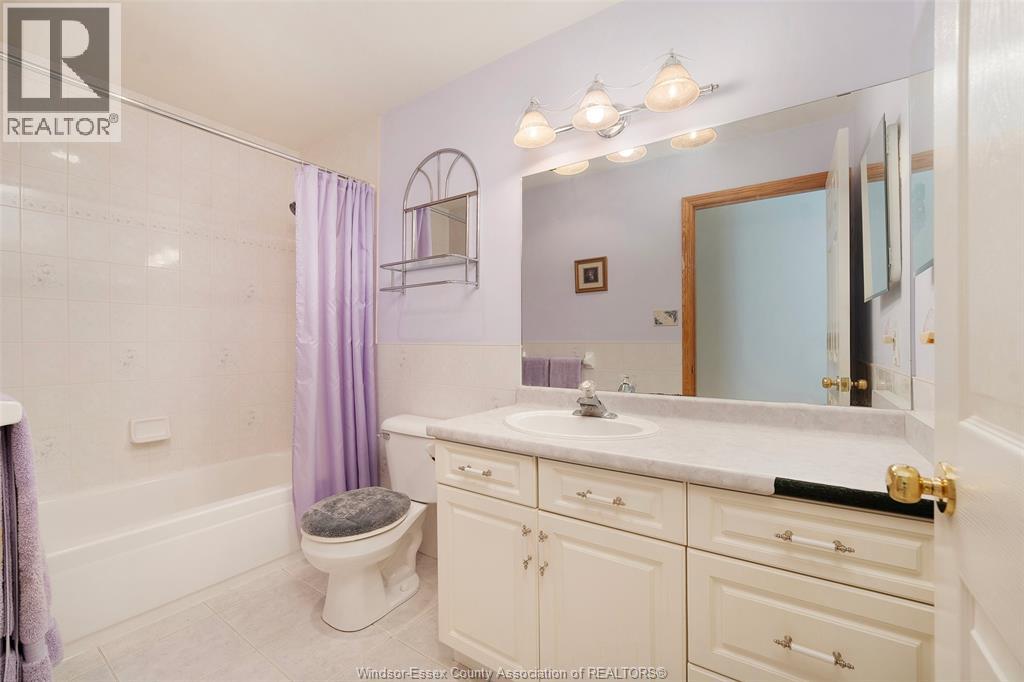 1353 Imperial Crescent, Windsor, Ontario  N9G 2T6 - Photo 25 - 26025735