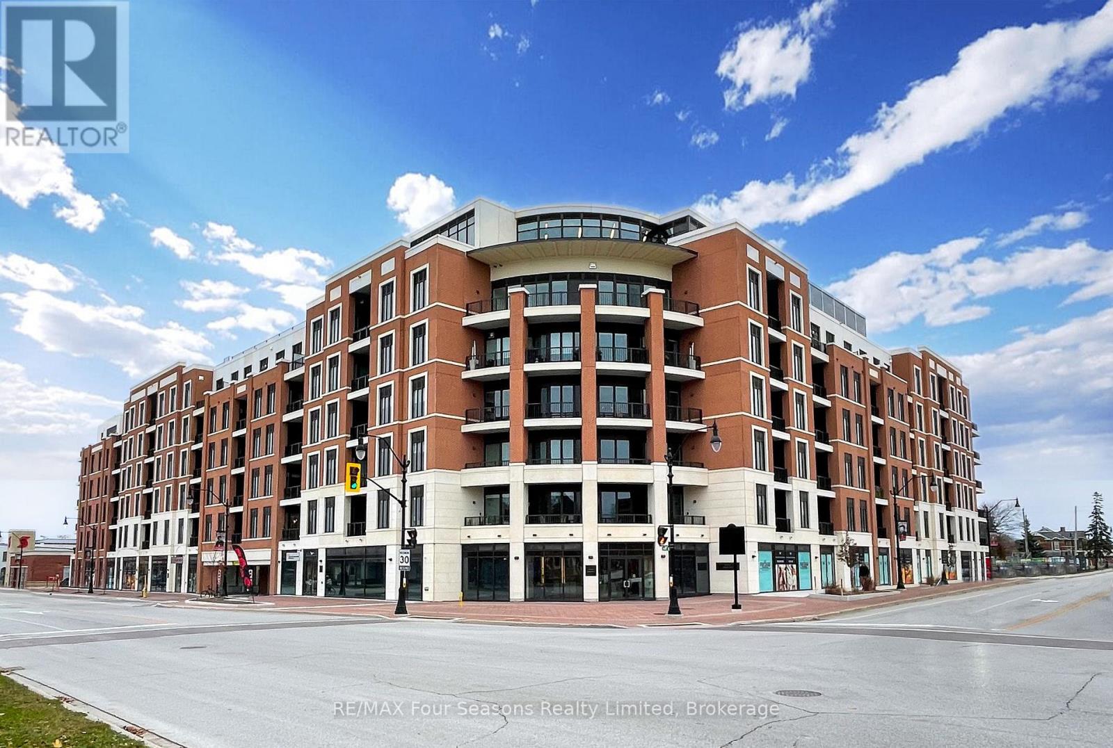 514 - 1 HUME STREET W, Collingwood, Ontario