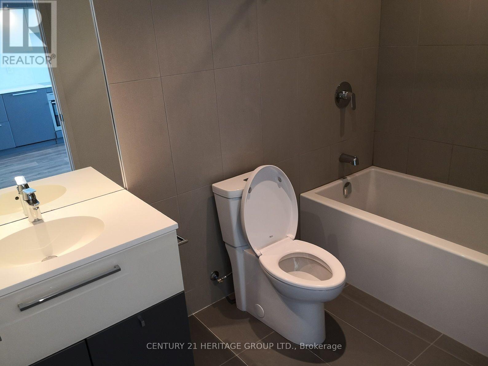 3907 - 15 Grenville Street, Toronto, Ontario  M4Y 1A1 - Photo 13 - C14097492