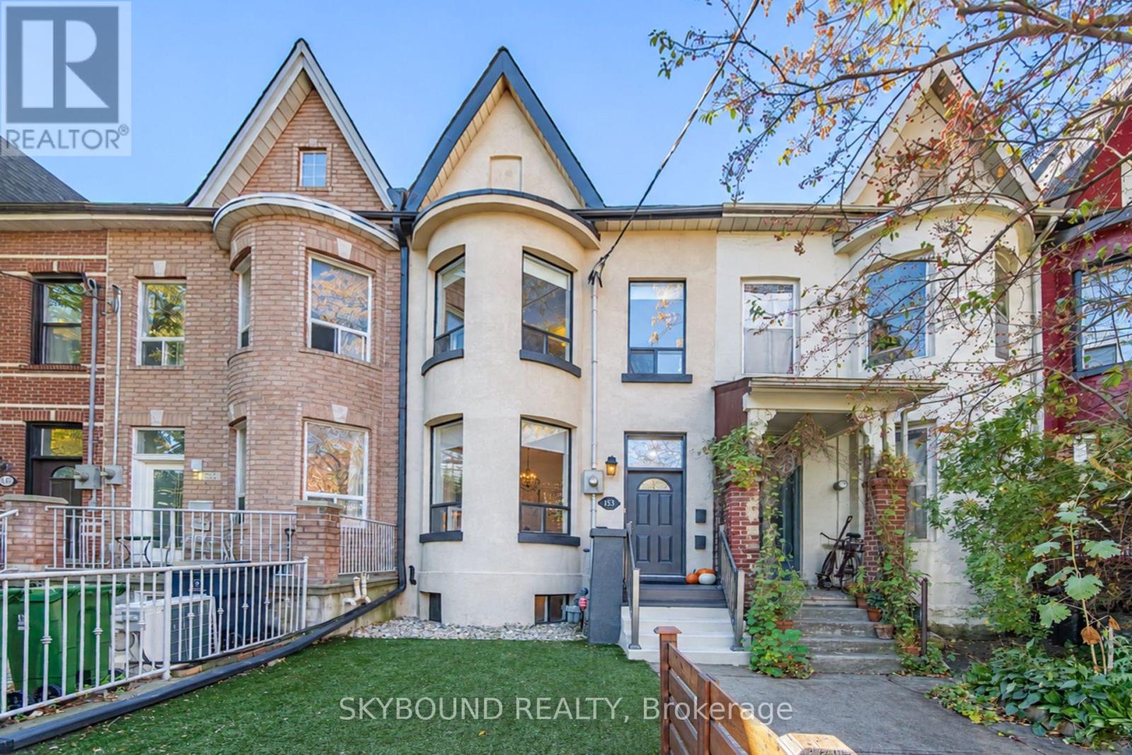 155 NIAGARA STREET, Toronto, Ontario