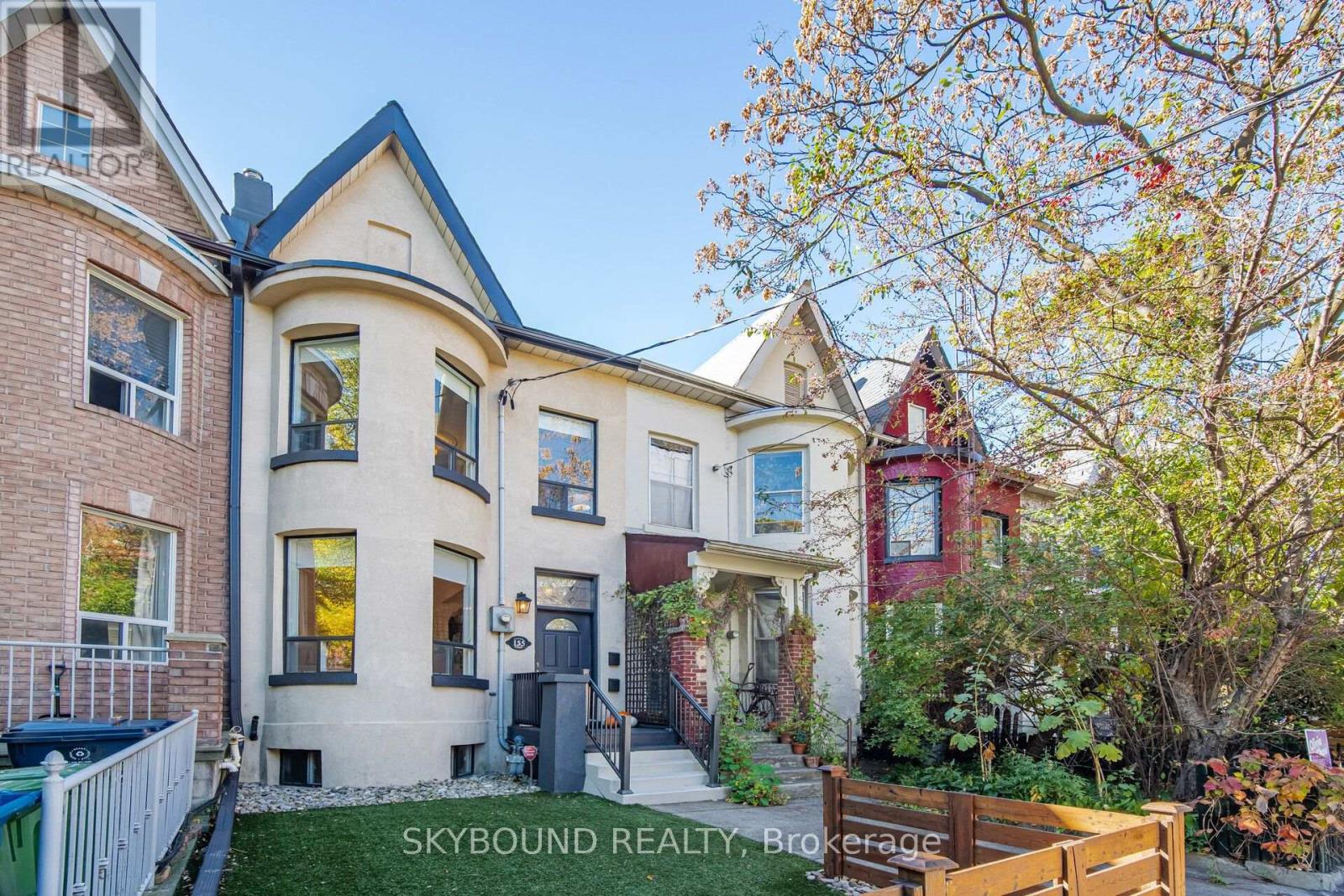 155 Niagara Street, Toronto, Ontario  M5V 1C6 - Photo 2 - C14097678