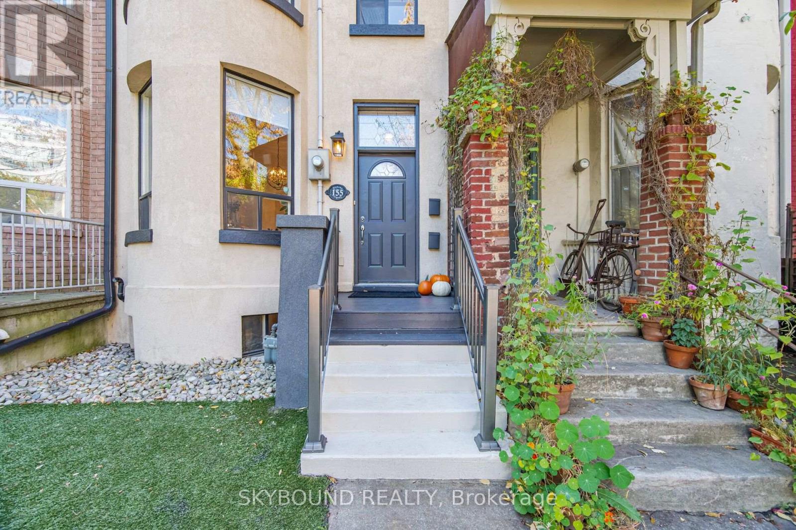 155 Niagara Street, Toronto, Ontario  M5V 1C6 - Photo 4 - C14097678