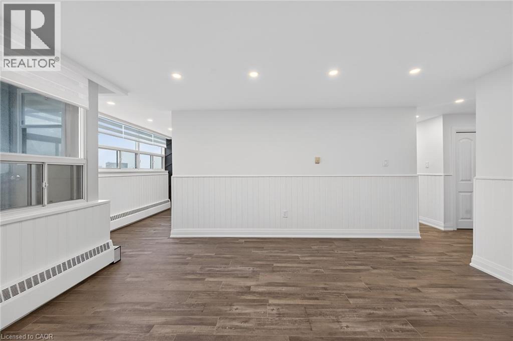212 Kerr Street Unit# 702, Oakville, Ontario  L6K 3B1 - Photo 11 - 40872699
